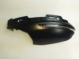 AYNA SİNYAL LAMBASI LED Lİ SOL HATCBACK KAPAKLI MEGANE 4 963066605R