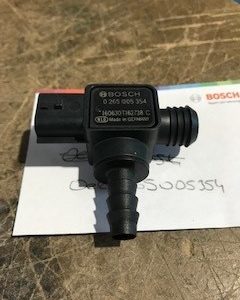 VAKUM HORTUMU SENSÖRLÜ WESTİNGHOUSE SİBOBU CLİO 4 CAPTUR 265005354