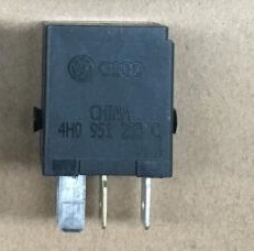 YAKIT POMPA ROLESİ AUDI BM 10 4H0951253C