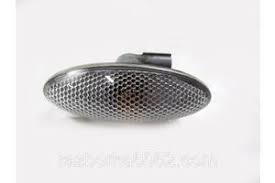 ÇAMURLUK SİNYALİ AURİS-YARİS-RAV4-COROLLA-VERSO 8173002080