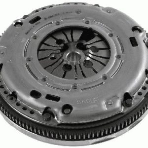 DEBRİYAJ SETİ VOLANLI GOLF-POLO-BORA-CORDOBA-IBIZA-LEON-TOLEDO-OCTAVIA-A3-TT AGU-AGN-AUM-AFN-CAYB 038105264-038105264D