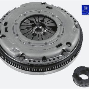 DEBRİYAJ SETİ VOLANLI GOLF-POLO-BORA-CORDOBA-IBIZA-LEON-TOLEDO-OCTAVIA-A3-TT AGR-ALH-AUM-AFN-CAYBx 038198141X