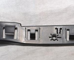 ÖN TAMPON BRAKETİ SOL DOBLO 15 51973269