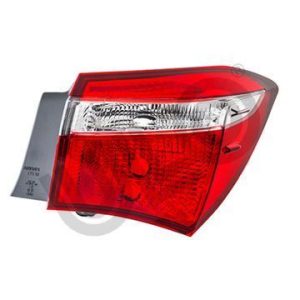 STOP LAMBASI DIŞ SAĞ TOYOTA COROLLA 1.4L 1NDTV NDE180 13-16. 1.6L 1ZR-FE ZRE181 13-16. 1.33L 1NR-FE NRE180 13-16 81551-02760