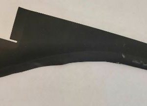 ÖN CAM IZGARA KENAR BAKALİTİ SAĞ RENAULT MASTER III 10