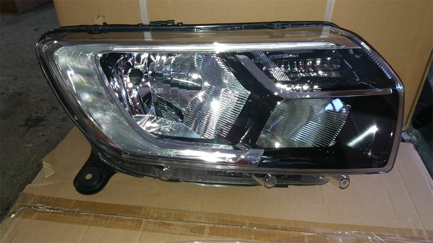 FAR SOL DACIA LOGAN MCV-SANDERO 2017 260609154R-260606236R-260608116R