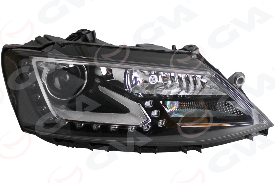 FAR LEDLİ DS5 AMPULLU MERCEKLİ MOTORLU SAG JETTA 15-17 5C7941752E