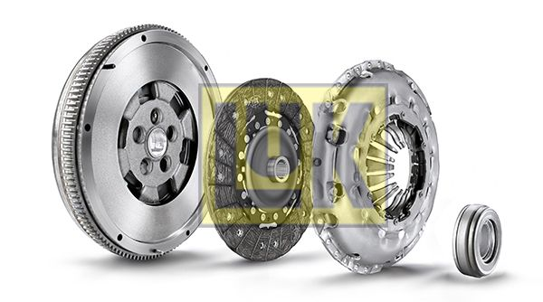 4 LÜ SET VOLAN BASKI BALATA RULMAN IVECO DAILY III 01 06 2.8 DAILY IV 06 11 3.0 DAILY V 11 14 2.3 JTD F1A 3.0 JTD F1C DAILY VI 14 3.0