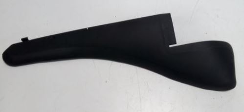 ÖN CAM IZGARA KENAR BAKALİTİ SOL RENAULT MASTER III 10 668110012R
